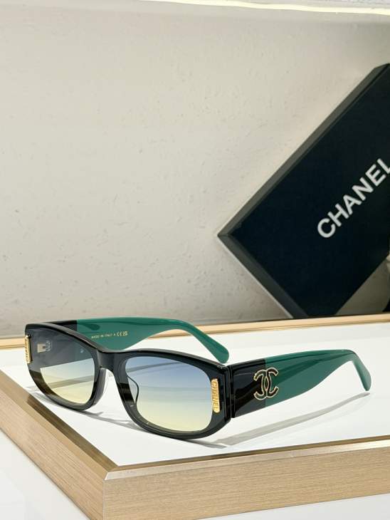 Picture of Chanel Sunglasses _SKUfw80235981fw